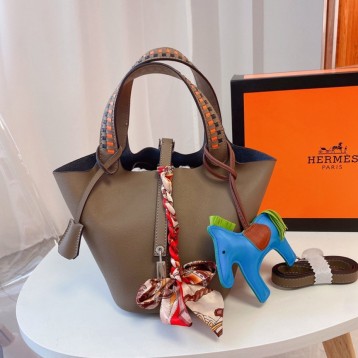 Hermes エルメス ☆ 2021年最新なクラシックな 手提げ袋